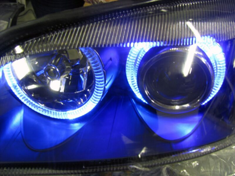 Φανάρια εμπρός angel eyes για Vw Golf IV R32 - chrome , χωρίς λάμπες (Η7) - σετ 2τμχ. € 351,5