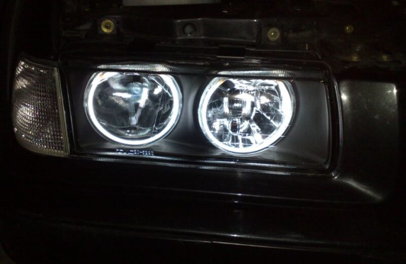 Δαχτυλίδια angel eyes CCFL για BMW E36/E38 / E39 - Λευκό χρώμα € 32,9