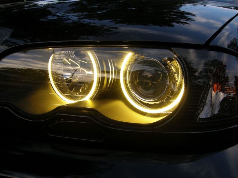 Δαχτυλίδια angel eyes για BMW E46 coupe (1998-2003) / BMW E46 Sedan, Combi (1998-2005) - κίτρινο χρώμα € 28,1