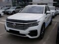 Ανεμοθραύστης καπό για VW TOUAREG (2018+) € 162,9