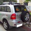 Αεροτομή οροφής για Toyota RAV4 (2001-2007) - μαύρη γυαλιστερή € 161,9