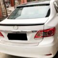 Αεροτομή πίσω παρμπρίζ για Toyota Corolla (2012+) - μαύρη γυαλιστερή € 131,9