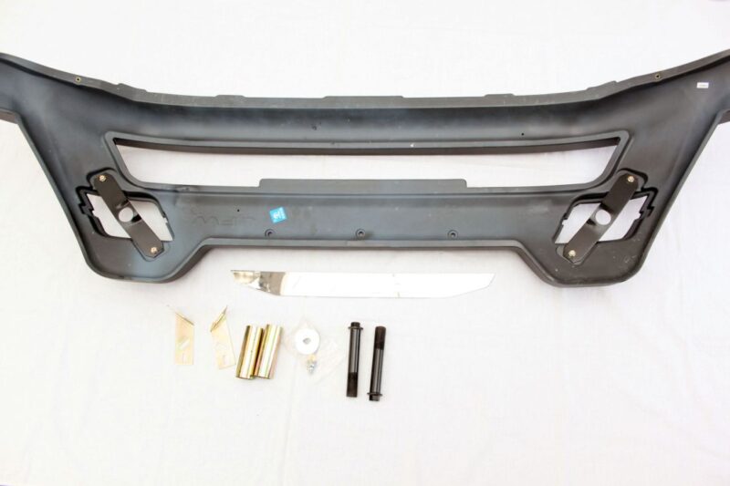 Εμπρόσθιο bull - bar και πίσω roll - bar για Toyota Rav4 (2013+) € 401,9