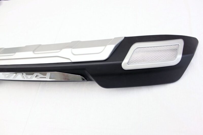 Εμπρόσθιο bull - bar και πίσω roll - bar για Toyota Rav4 (2013+) € 401,9