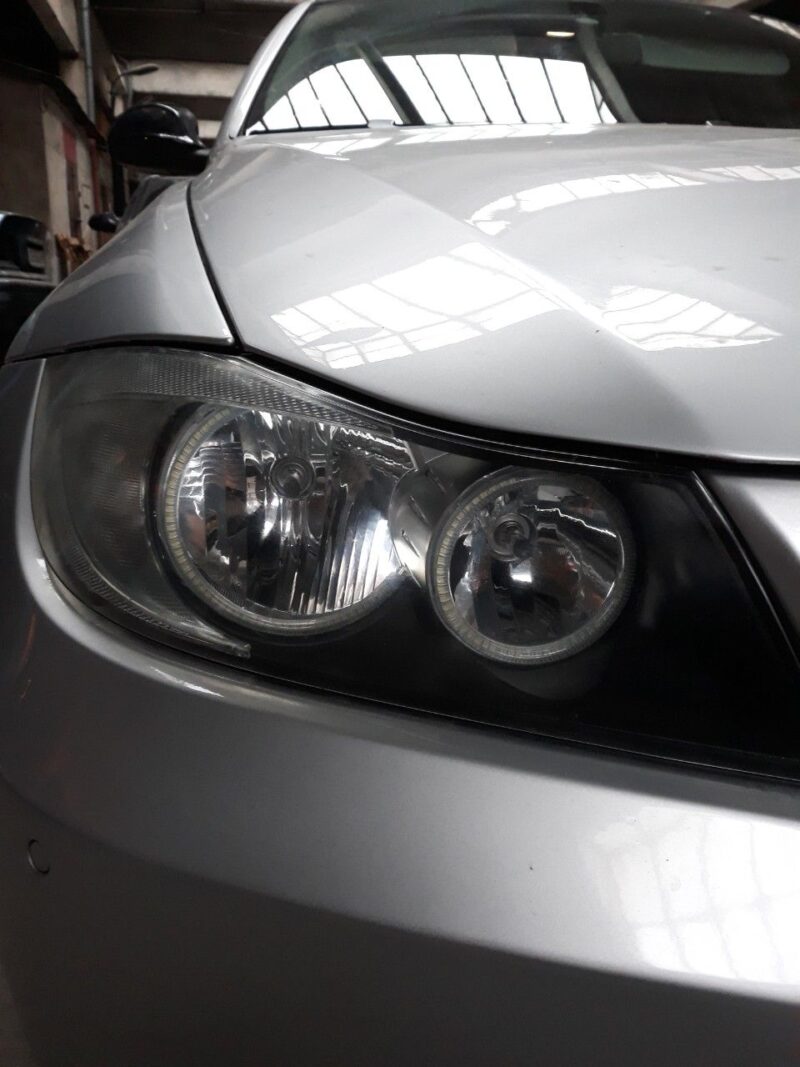 Κιτ δαχτυλίδια angel eyes για BMW E90 (2005-2008) - led € 60,5