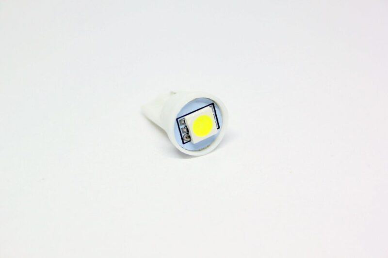 Led λάμπες τύπου T10 με 1 SMD Led - 1τμχ. € 2,9