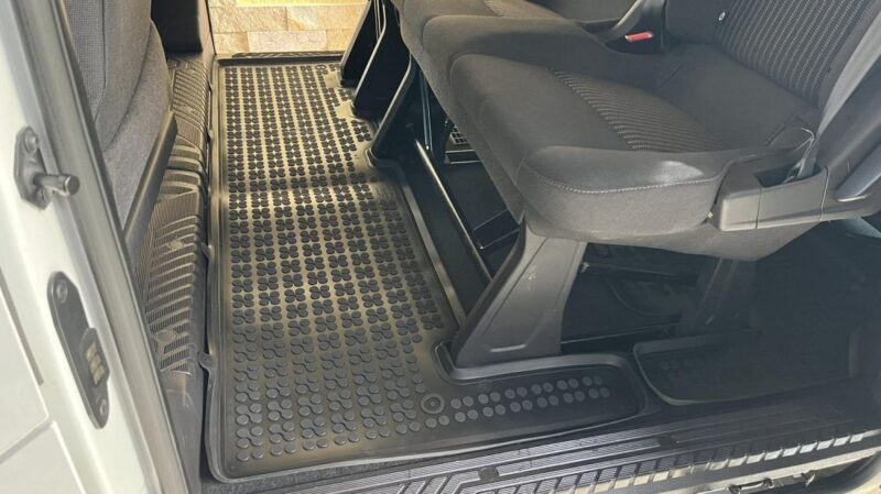 Λαστιχένια πατάκια Rezaw Plast για Ford Tourneo Custom (2013+) - middle (2nd row of seats) - τύπου σκαφάκι - 1τμχ. € 49,4