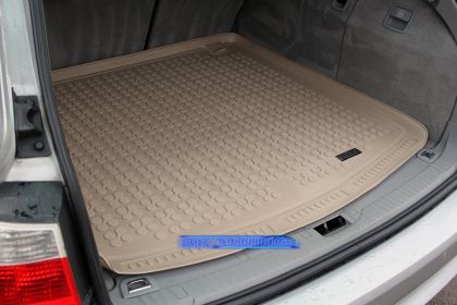 Πατάκι για πορτ - μπαγκάζ λαστιχένιο BMW E61 Combi (2003+) - μπεζ - € 82,9 Πατάκι για πορτ - μπαγκάζ λαστιχένιο BMW E61 Combi (2003+) - μπεζ