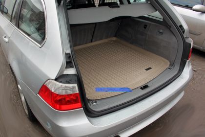 Πατάκι για πορτ - μπαγκάζ λαστιχένιο BMW E61 Combi (2003+) - μπεζ - € 82,9 Πατάκι για πορτ - μπαγκάζ λαστιχένιο BMW E61 Combi (2003+) - μπεζ