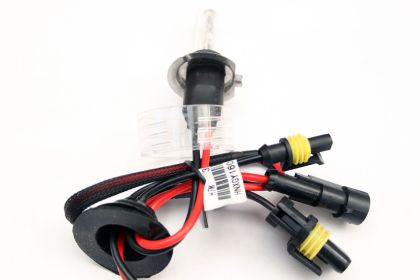Λάμπα xenon - H7 55W 4300K - με μεταλλική βάση - 1τμχ. - € 9,9 Λάμπα xenon - H7 55W 4300K - με μεταλλική βάση - 1τμχ.