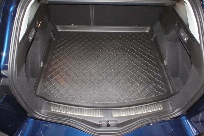 Πατάκι λαστιχένιο για πορτ - μπαγκάζ για Renault Megane Grandtour IV Combi (2016+) on adjustable boot floor in upper position (flat loading threshold) - 1τμχ. - € 42,9 Πατάκι λαστιχένιο για πορτ - μπαγκάζ για  Renault Megane Grandtour IV Combi  (2016+) on adjustable boot floor in upper position (flat loading threshold) - 1τμχ.