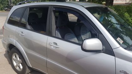 Ανεμοθραύστες Toyota Rav4 (2000-2005) 5 πορτο - 2 τμχ. εμπρός, Heko - € 68,9 Ανεμοθραύστες Toyota Rav4 (2000-2005) 5 πορτο - 2 τμχ. εμπρός, Heko