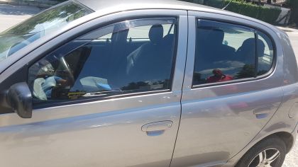 Ανεμοθραύστες για Toyota Yaris (1999-2001) 5 πορτο - 4 τμχ εμπρός και πίσω - € 75,9 Ανεμοθραύστες για Toyota Yaris (1999-2001) 5 πορτο - 4 τμχ εμπρός και πίσω