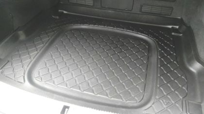 Πατάκι για πορτ - μπαγκάζ για AUDI A8 D4 (2010-2013) - With a mini spare tyre or tyre repair set - 1τμχ. - € 42,9 Πατάκι για πορτ - μπαγκάζ για  AUDI A8 D4 (2010-2013) - With a mini spare tyre or tyre repair set - 1τμχ.