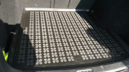 Πατάκι για πορτ - μπαγκάζ λαστιχένιο για Volkswagen GOLF V / VI Variant/Combi (2008 - 2013) - Rezaw Plast - 1τμχ. - € 69,9 Πατάκι για πορτ - μπαγκάζ λαστιχένιο για Volkswagen GOLF V / VI Variant/Combi  (2008 - 2013) - Rezaw Plast - 1τμχ.