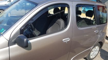 Ανεμοθραύστες για Toyota Yaris Verso (1999+) 5 πορτο - 4 τμχ εμπρός και πίσω - € 75,9 Ανεμοθραύστες για Toyota Yaris Verso (1999+) 5 πορτο - 4 τμχ εμπρός και πίσω