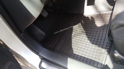 Λαστιχένια πατάκια για TOYOTA Avensis II (2003-2009) - 4τμχ. - € 47,9 Λαστιχένια πατάκια για TOYOTA Avensis II (2003-2009) - 4τμχ.