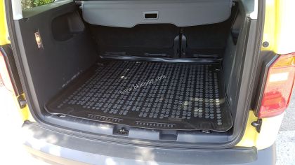 Πατάκι για πορτ - μπαγκάζ λαστιχένιο για Volkswagen CADDY 5 seats (2004-2020) - Rezaw Plast - 1τμχ. - € 64,9 Πατάκι για πορτ - μπαγκάζ λαστιχένιο για Volkswagen CADDY 5 seats (2004-2020) - Rezaw Plast - 1τμχ.