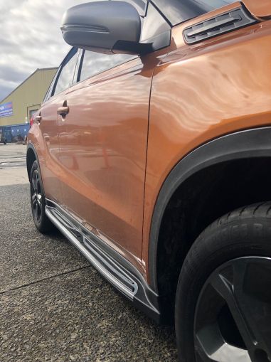 Σκαλοπάτια για Suzuki Vitara (2015-2019) OEM - 2τμχ. - € 387,9 Σκαλοπάτια για Suzuki Vitara (2015-2019) OEM - 2τμχ.