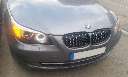 Μάσκα για BMW E60 (2003-2010) - μαύρη / χρωμιού Diamond design - 2τμχ. - € 69,9 Μάσκα για BMW E60 (2003-2010) - μαύρη / χρωμιού Diamond design - 2τμχ.
