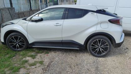 Σκαλοπάτια για Toyota C-HR (2016-2023) - 2τμχ. - € 249,9 Σκαλοπάτια για Toyota C-HR (2016-2023) - 2τμχ.