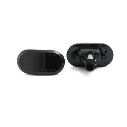 Led φλας φτερού για Suzuki Jimny (2018+) JB64W / Chevrolet Cruze (2005+) - φιμέ με τρεχούμενο φλας - σετ 2τμχ. - € 27,9 Led φλας φτερού για Suzuki Jimny (2018+) JB64W / Chevrolet Cruze (2005+) - φιμέ με τρεχούμενο φλας - σετ 2τμχ.