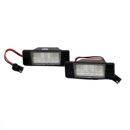 Πλαφονιέρα πίσω πινακίδας για Nissan Qashqai / Juke / X-Trail (2007+), 76x26 mm - 2 τμχ. - € 16,9 Πλαφονιέρα πίσω πινακίδας για Nissan Qashqai / Juke / X-Trail (2007+), 76x26 mm - 2 τμχ.