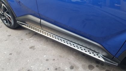 Σκαλοπάτια για Toyota C-HR (2016-2023) - 2τμχ. - € 249,9 Σκαλοπάτια για Toyota C-HR (2016-2023) - 2τμχ.
