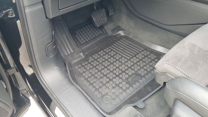 Λαστιχένια πατάκια Rezaw Plast για Audi E - Tron (2018+) - τύπου σκαφάκι - 3τμχ. - € 67,9 Λαστιχένια πατάκια Rezaw Plast για Audi E - Tron (2018+) - τύπου σκαφάκι - 3τμχ.