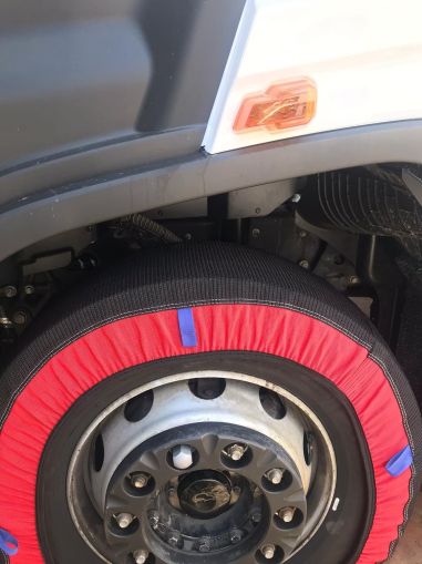 Χιονοκουβέρτες για φορτηγά και λεωφορεία Rescal - μέγεθος 160 - σετ 2τμχ. - € 319,9 Χιονοκουβέρτες για φορτηγά και λεωφορεία Rescal - μέγεθος 160 - σετ 2τμχ.