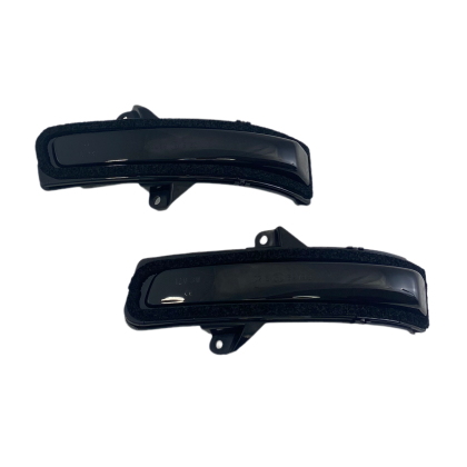 Τρεχούμενα led φλας για καθρέφτες για Suzuki Swift (2012+) - φιμέ με τρεχούμενο φλας - σετ 2τμχ. - € 64,9 Τρεχούμενα led φλας για καθρέφτες για Suzuki Swift (2012+) - φιμέ με τρεχούμενο φλας - σετ 2τμχ.