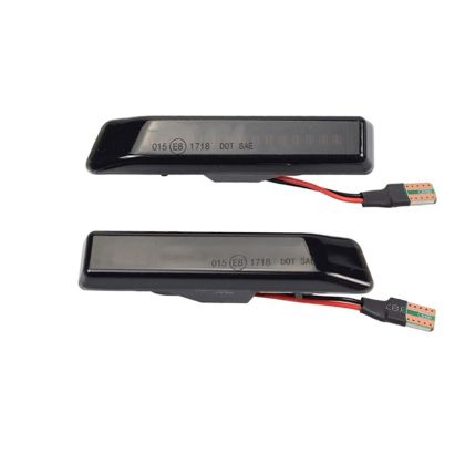 Led φλας φτερού για BMW E36(1996-1999) / X5 E53 - φιμέ με τρεχούμενο φλας - σετ 2τμχ. - € 29,9 Led φλας φτερού για BMW E36(1996-1999) / X5 E53 - φιμέ με τρεχούμενο φλας - σετ 2τμχ.