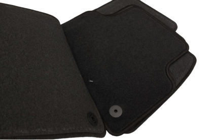 Πατάκια μοκέτα για AUDI Q7 4M (2015+) - 4τμχ. - € 44,9 Πατάκια μοκέτα για AUDI Q7 4M (2015+) - 4τμχ.