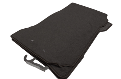 Πατάκια μοκέτα για MERCEDES C-Class W204 (2007-2014) - 4τμχ. - € 45,9 Πατάκια μοκέτα για MERCEDES C-Class W204 (2007-2014) - 4τμχ.