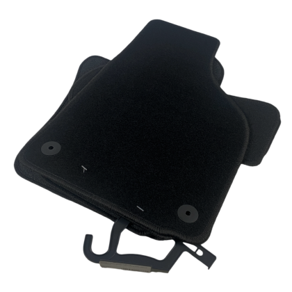 Πατάκια μοκέτα για Skoda Octavia 2 (2008-2013) - 4τμχ. - € 45,9 Πατάκια μοκέτα για Skoda Octavia 2 (2008-2013) - 4τμχ.