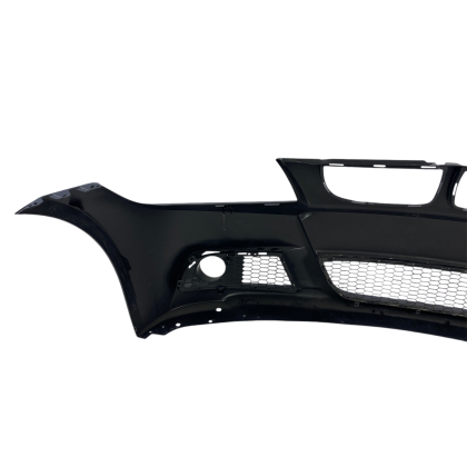 Προφυλακτήρας εμπρός για BMW E90 / E91 (2005-2008) - M pack design με ανοίγματα για πιτσιλίθρες, χωρίς parktronic - € 231,9 Προφυλακτήρας εμπρός για BMW E90 / E91 (2005-2008) - M pack design με ανοίγματα για πιτσιλίθρες, χωρίς parktronic