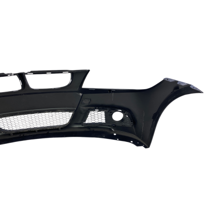 Προφυλακτήρας εμπρός για BMW E90 / E91 (2005-2008) - M pack design με ανοίγματα για πιτσιλίθρες, χωρίς parktronic - € 231,9 Προφυλακτήρας εμπρός για BMW E90 / E91 (2005-2008) - M pack design με ανοίγματα για πιτσιλίθρες, χωρίς parktronic