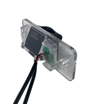 Κάμερα οπισθοπορείας για Audi A3, A4, A6, A8, Q7, RS4, RS6 - με άνοιγμα για βίδα - € 45,9 Κάμερα οπισθοπορείας για Audi A3, A4, A6, A8, Q7, RS4, RS6 - με άνοιγμα για βίδα