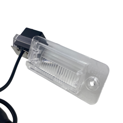 Κάμερα οπισθοπορείας Audi A3, A4, A6, A8, Q7- με άνοιγμα βίδα - € 58,9 Κάμερα οπισθοπορείας Audi A3, A4, A6, A8, Q7- με άνοιγμα βίδα