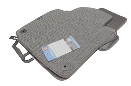 Πατάκια μοκέτα για Vw Golf 5 / Golf 6 / Jetta (2005-2011) - γκρι - 4τμχ. - € 59,9 Πατάκια μοκέτα για Vw Golf 5 / Golf 6 / Jetta (2005-2011) - γκρι - 4τμχ.