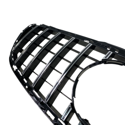 Μάσκα για Mercedes W212 E-class (2014-2015) chrome/black - GT - € 149,9 Μάσκα για Mercedes W212 E-class (2014-2015) chrome/black - GT