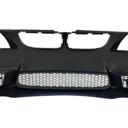 Προφυλακτήρας εμπρός για BMW E90 (2005-2008) - M3 design με άνοιγμα για προβολάκια, χωρίς parktronic - € 223,9 Προφυλακτήρας εμπρός για BMW E90 (2005-2008) - M3 design με άνοιγμα για προβολάκια, χωρίς parktronic