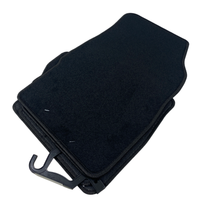 Πατάκια μοκέτα για FORD Fiesta (2011-2017) - 4τμχ. - € 39,9 Πατάκια μοκέτα για FORD Fiesta (2011-2017) - 4τμχ.