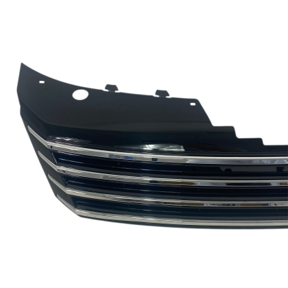 Μάσκα χωρίς σήμα για Vw Passat 3C (2010+) - μαύρη με πλαίσιο χρωμίου - € 277,9 Μάσκα χωρίς σήμα για Vw Passat 3C (2010+) - μαύρη με πλαίσιο χρωμίου