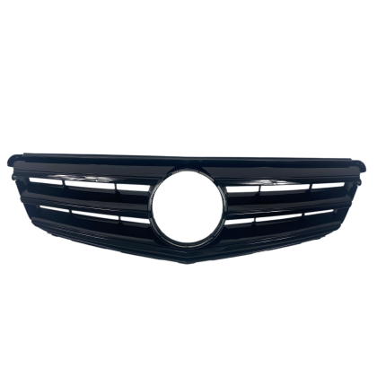 Μάσκα Mercedes W204 (2007-2011) - μαύρη - € 116,9 Μάσκα Mercedes W204 (2007-2011) - μαύρη