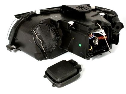 Φανάρια εμπρός led Dayline για Audi A3 (2003-2008) - μαύρα , χωρίς λάμπες (Η7) - σετ 2τμχ. - € 490,9 Φανάρια εμπρός led Dayline για Audi A3 (2003-2008) - μαύρα , χωρίς λάμπες (Η7) - σετ 2τμχ.