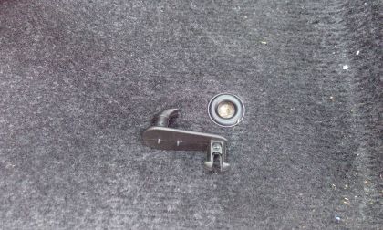 Πλαστικό κούμπωμα για στήριξη στο πάτωμα για το πατάκι - για ιαπωνικά αυτοκίνητα - € 2,9 Πλαστικό κούμπωμα για στήριξη στο πάτωμα για το πατάκι - για ιαπωνικά αυτοκίνητα