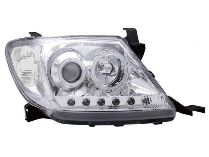 Φανάρια εμπρός Toyota Hilux (2005-2011) με φώτα ημέρας - chrome , με λάμπες (Η1) - σετ 2τμχ. - € 575,9 Φανάρια εμπρός Toyota Hilux (2005-2011) με φώτα ημέρας - chrome , με λάμπες (Η1) - σετ 2τμχ.