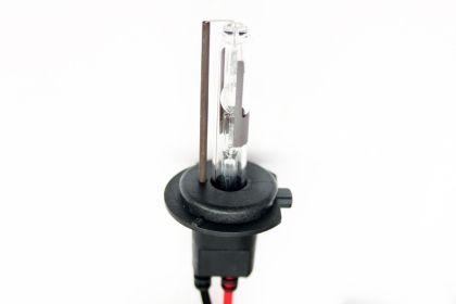 Λάμπα xenon ανακλαστήρα φαναριού H7 5000K 35W - 1τμχ. - € 23,9 Λάμπα xenon ανακλαστήρα φαναριού H7 5000K 35W - 1τμχ.