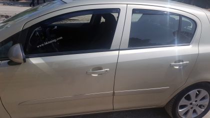 Ανεμοθραύστες Opel Corsa D / E (2006-2019) 5 πορτο - 4 τμχ. εμπρός και πίσω, Heko - € 95,9 Ανεμοθραύστες Opel Corsa D / E (2006-2019) 5 πορτο - 4 τμχ. εμπρός και πίσω, Heko